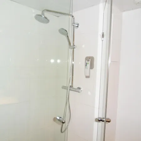 Ibis Styles Centre Gare Szálloda 3*