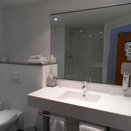 Ibis Styles Centre Gare Szálloda 3*