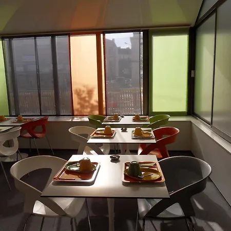 Ibis Styles Centre Gare Szálloda