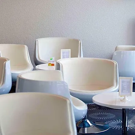 Ibis Styles Centre Gare Hotel 3*