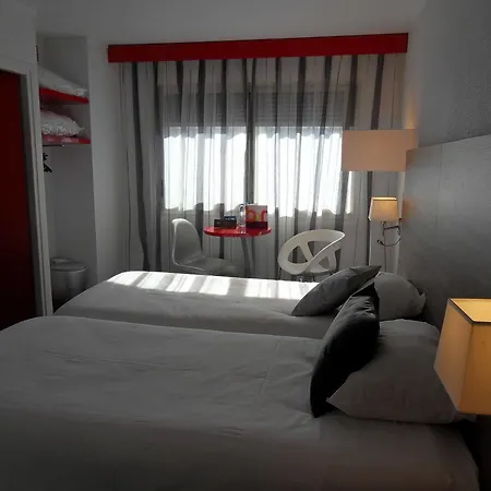 Ibis Styles Centre Gare 3*