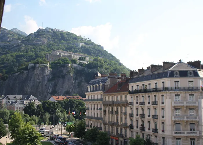 Otel Ibis Styles Centre Gare 3*